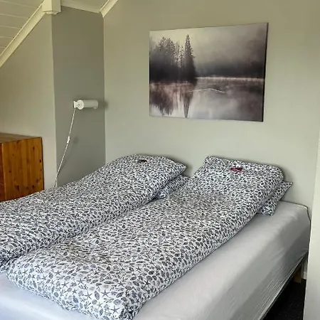 Sentral Leilighet I 3. Etg. Sorvendt Med Utsikt Apartament