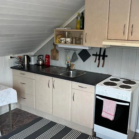Sentral Leilighet I 3. Etg. Sorvendt Med Utsikt *